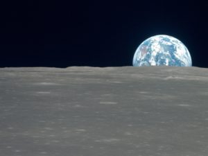 la-terre-vue-depuis-la-lune